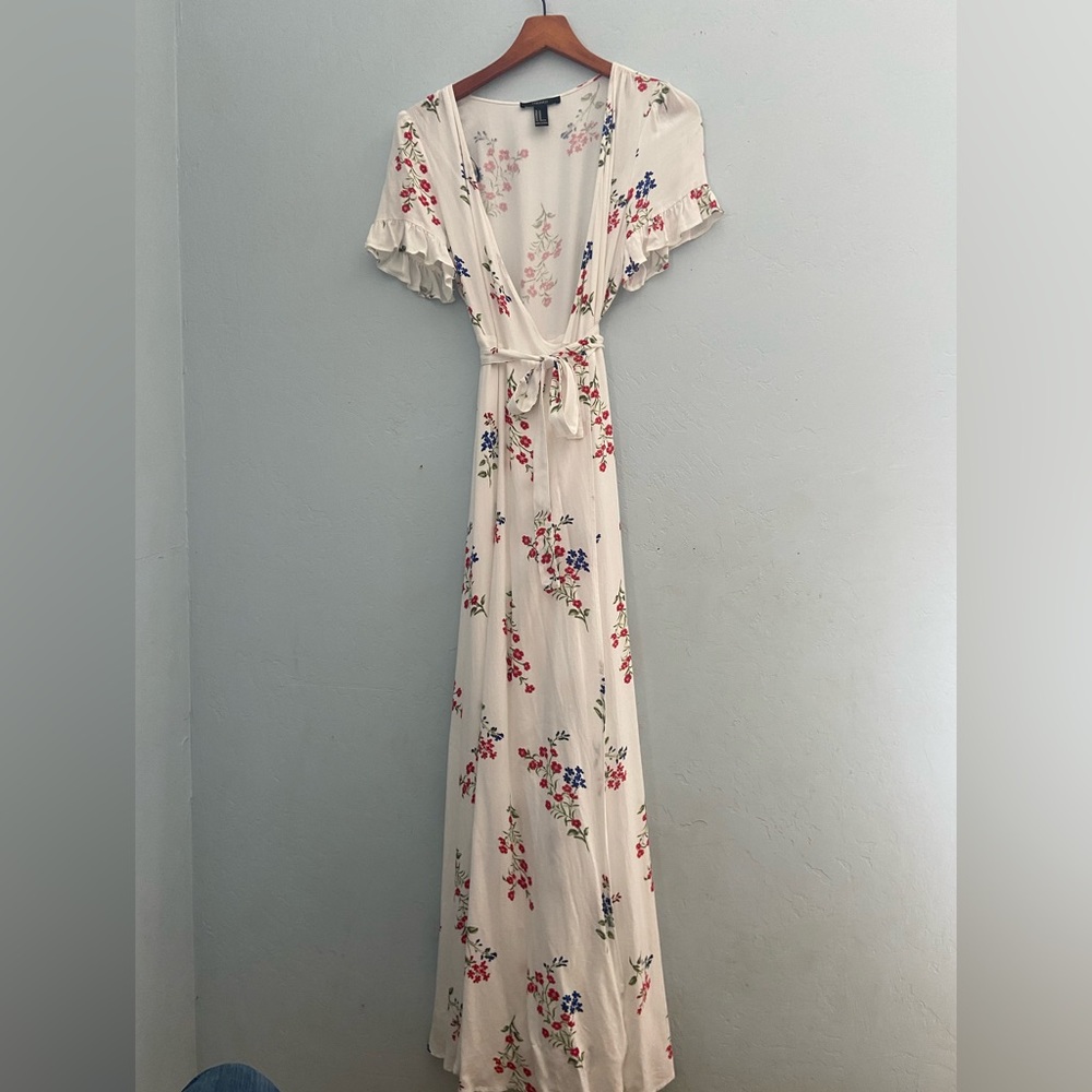Beautiful Floral Maxi Wrap Dress